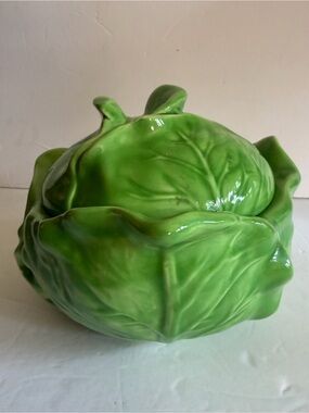 VTG Holland Mold Green Cabbage Ceramic Covered Bowl